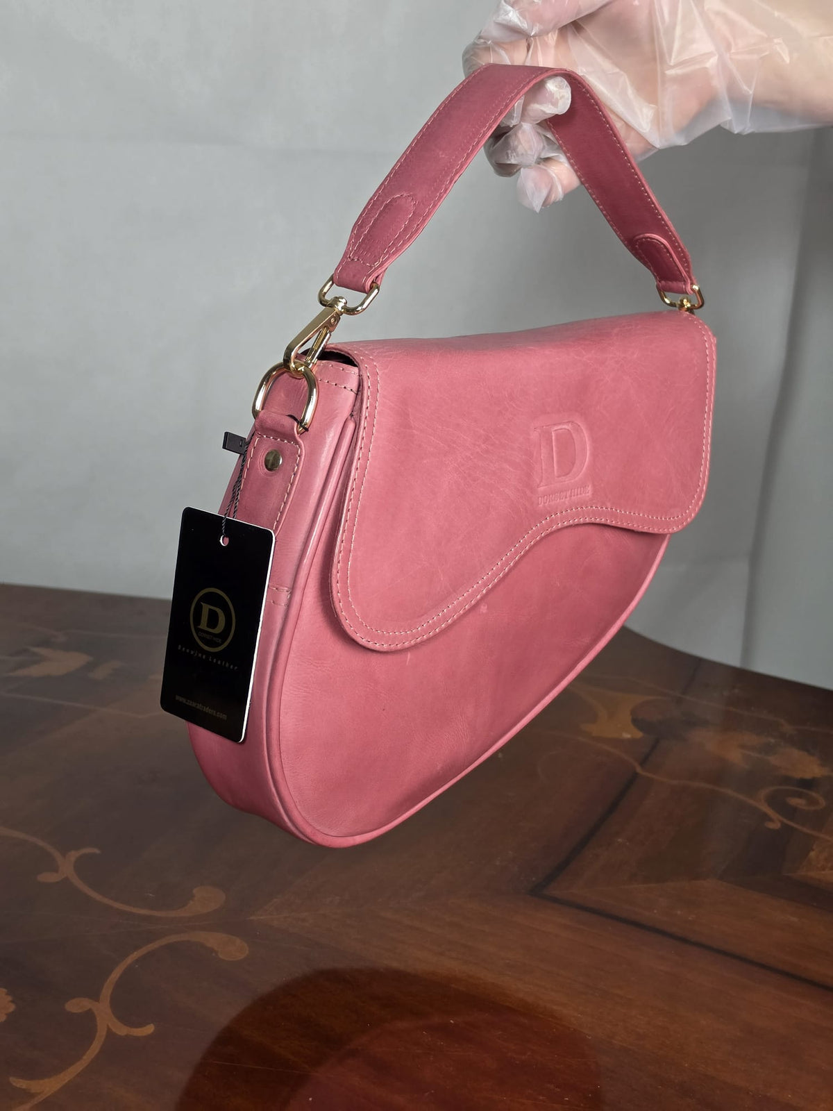 Genuine Leather Women's Crossbody Bag – Luxury Leather Handbag with Two Removable Straps