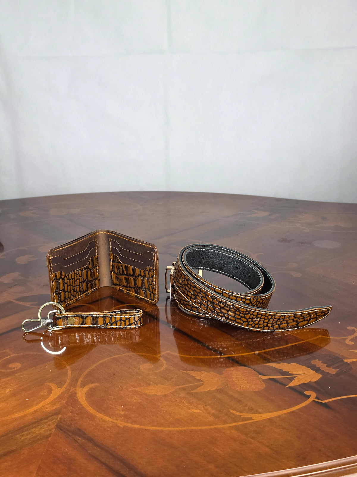 Genuine Cowhide Croco-Pattern Leather Wallet, Belt & Keyring Set