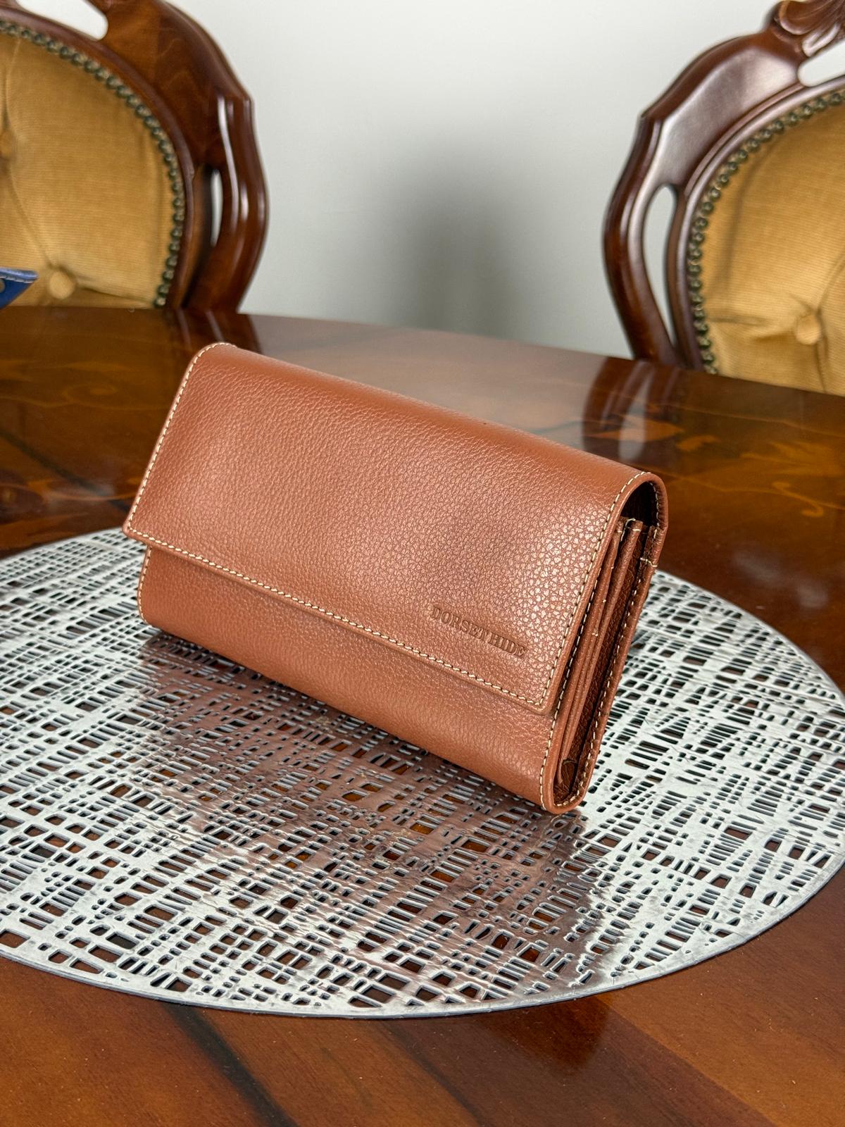 Genuine Leather Women Clutch Purse with Iphone Pro Max Phone compartment