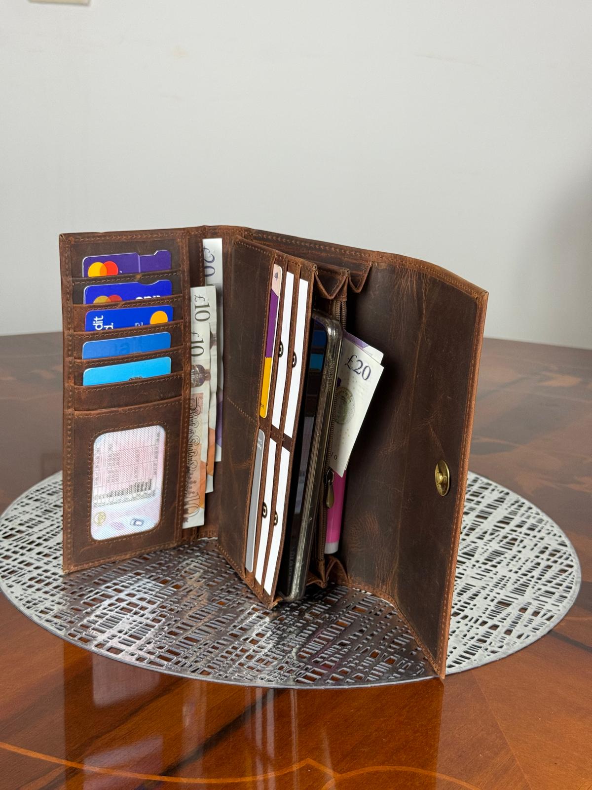 Genuine Leather Women Clutch Purse with Iphone Pro Max Phone compartment