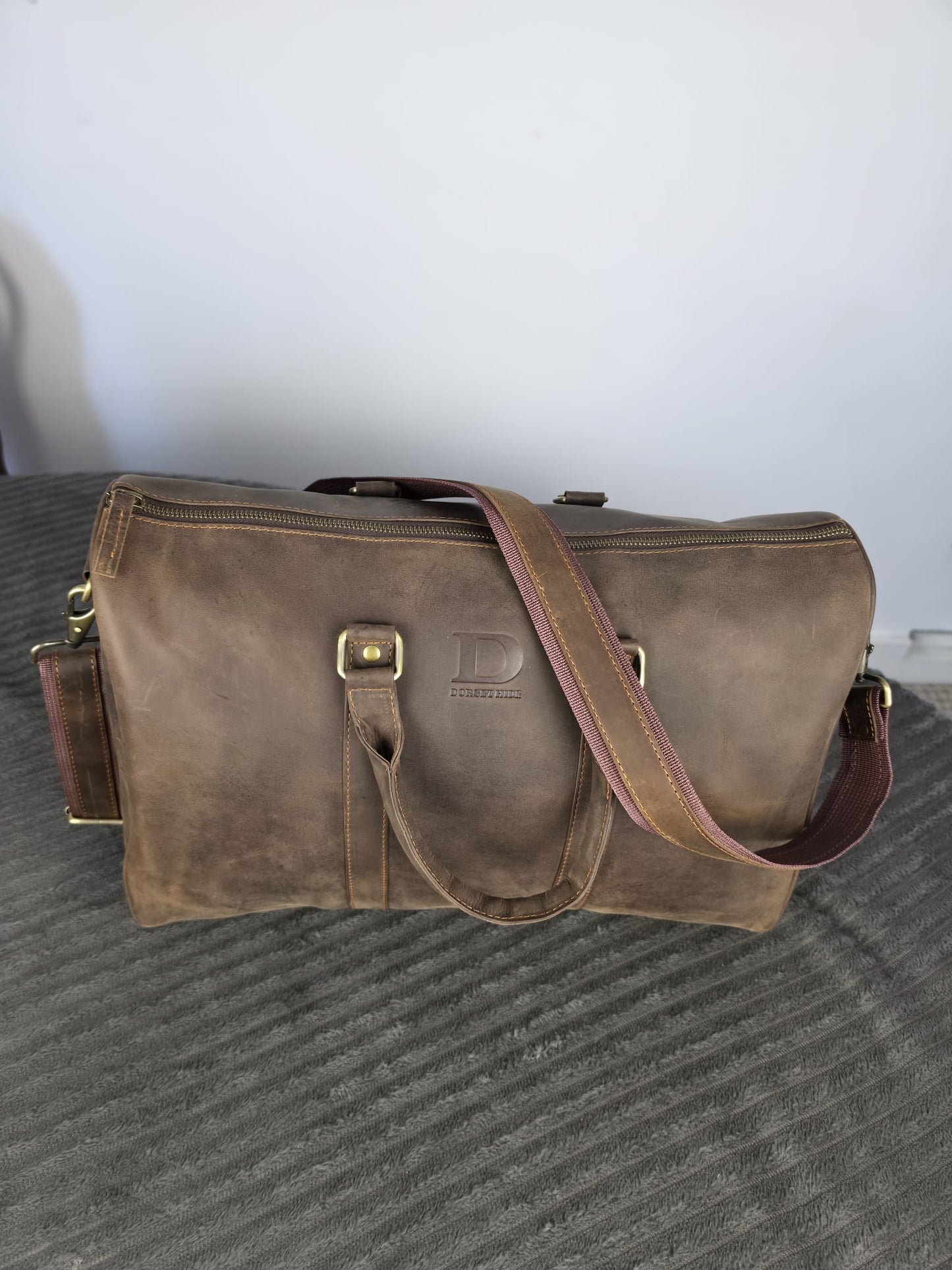 Genuine Waxed Leather Duffle Bag | Premium Leather Weekender Travel Holdall