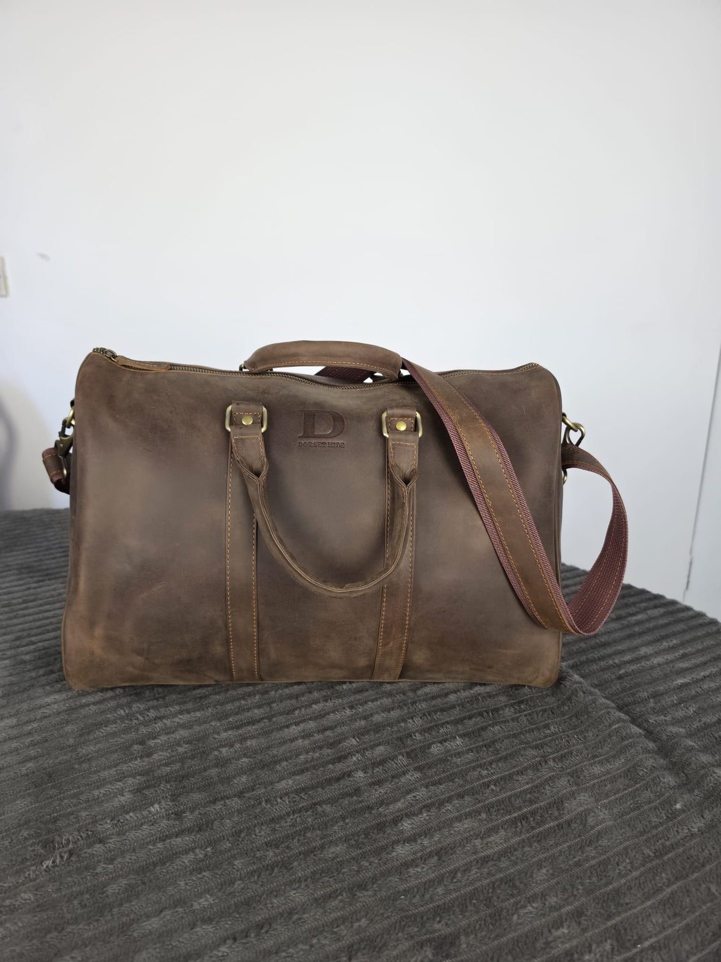 Genuine Waxed Leather Duffle Bag | Premium Leather Weekender Travel Holdall