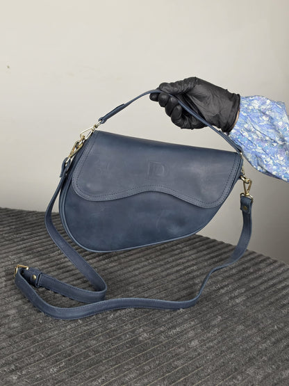 Genuine Leather Women's Crossbody Bag – Luxury Leather Handbag with Two Removable Straps