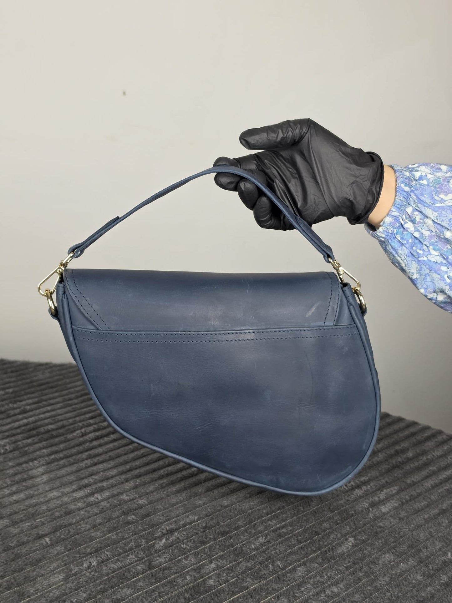 Genuine Leather Women's Crossbody Bag – Luxury Leather Handbag with Two Removable Straps