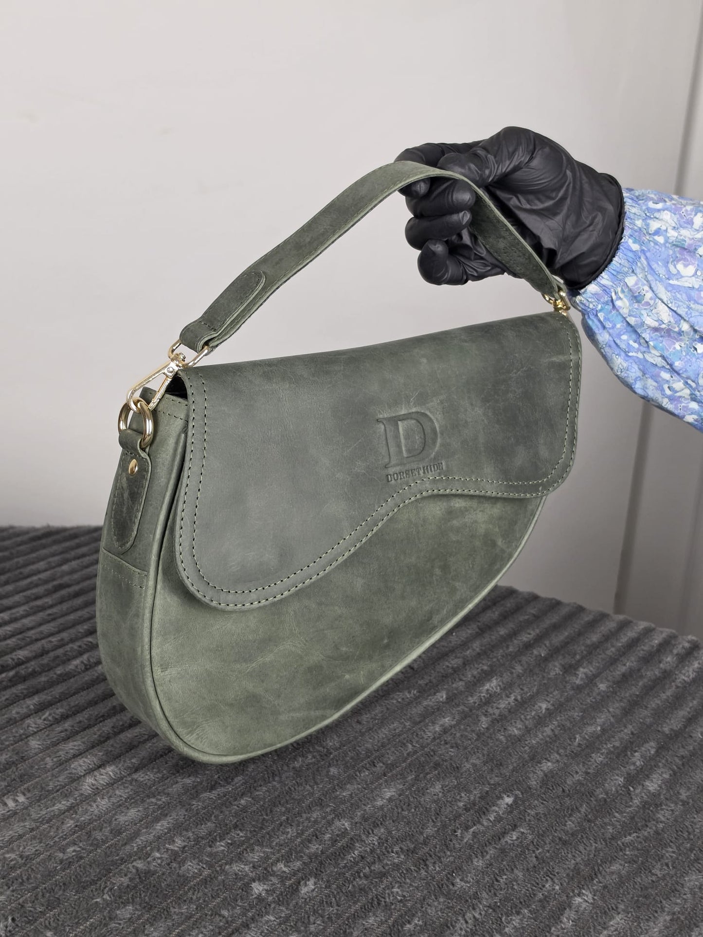 Genuine Leather Women's Crossbody Bag – Luxury Leather Handbag with Two Removable Straps