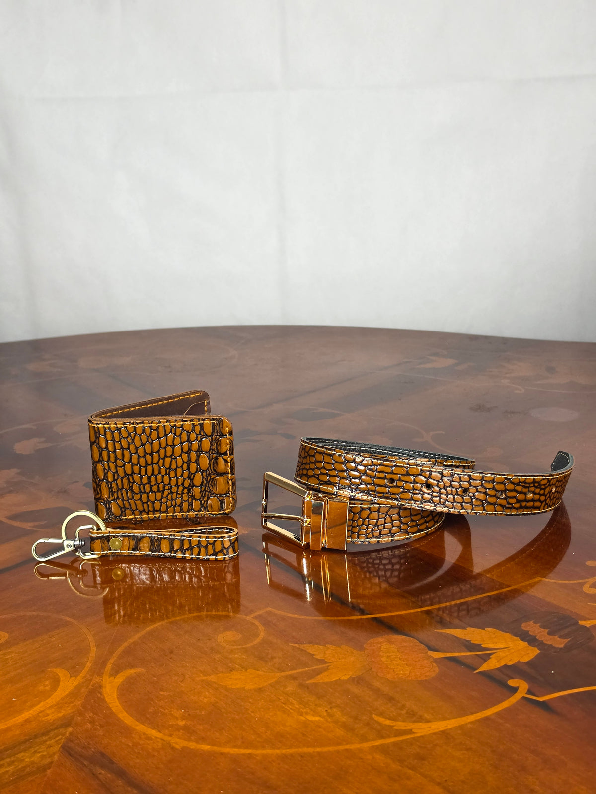 Genuine Cowhide Croco-Pattern Leather Wallet, Belt & Keyring Set
