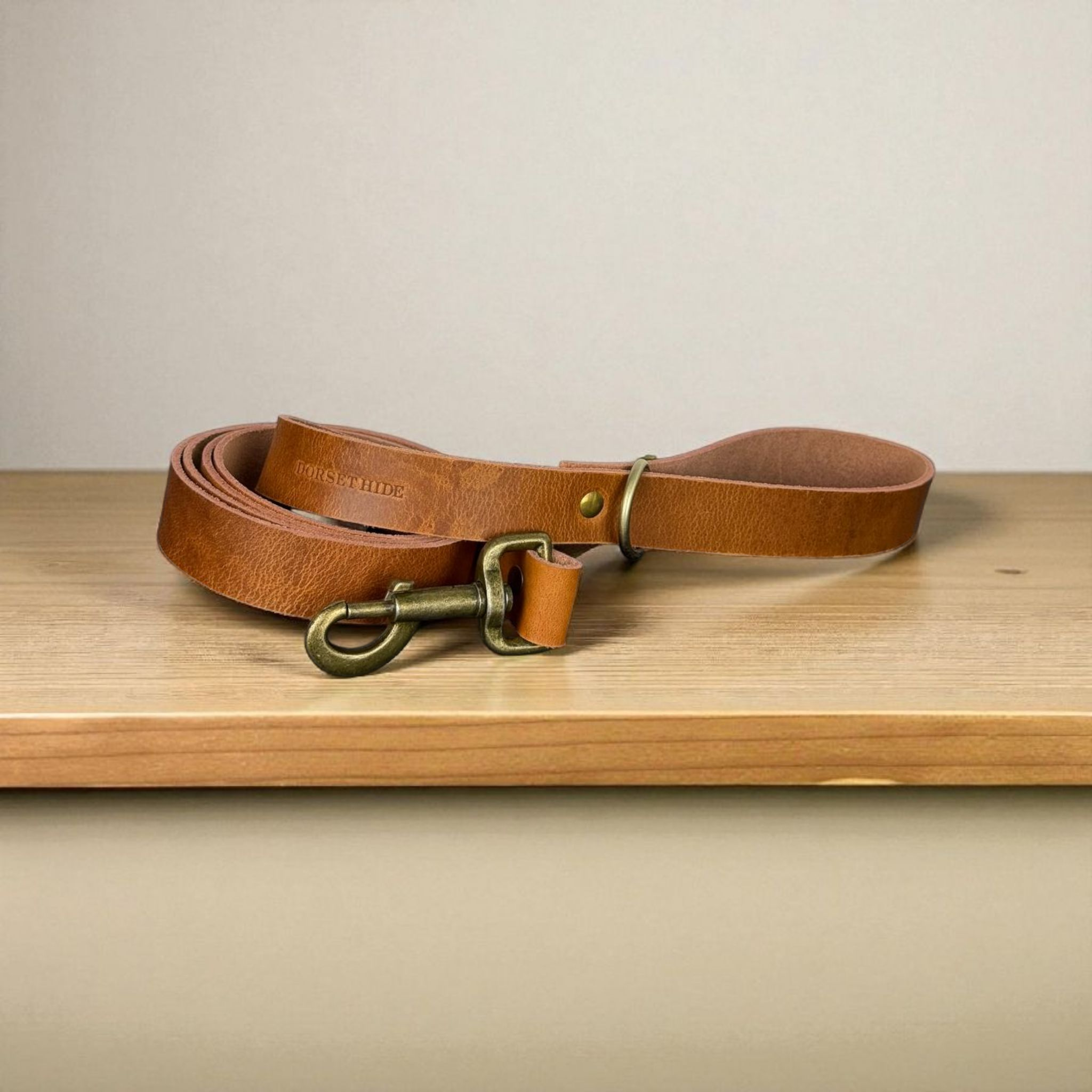 Heavy duty genuine leather dog leash